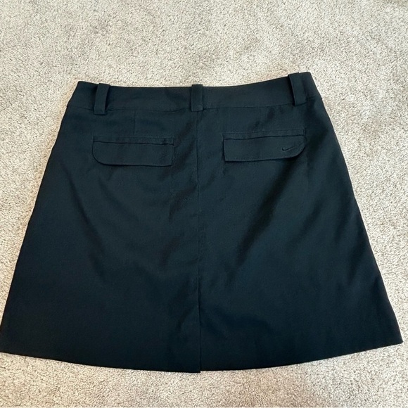 NIKE golf women's black Dri-fit skirt Sz 8 - Picture 2 of 10